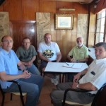 La Junta se acerca al conflicto de Pinos